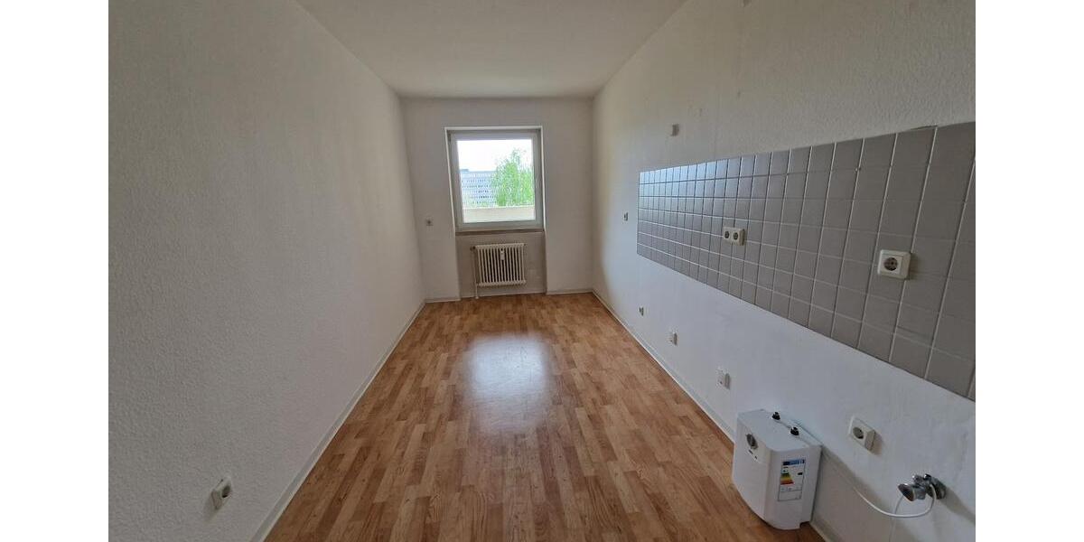 Etagenwohnung Saarbrücken Eschberg - 2 Zimmer, 73 m&sup2;, 657&euro; | Angebot:25327498