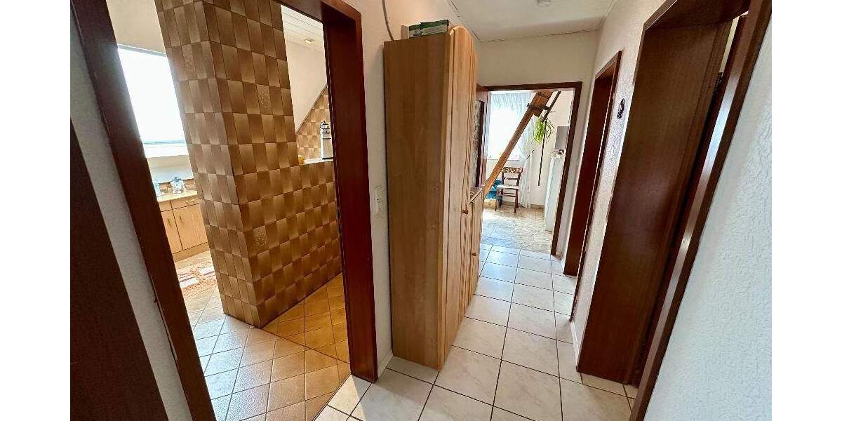 Mehrfamilienhaus, Wohnhaus Blieskastel Niederwürzbach - 5 Zimmer, 190 m&sup2;, 299.000&euro; | Angebot:25705994