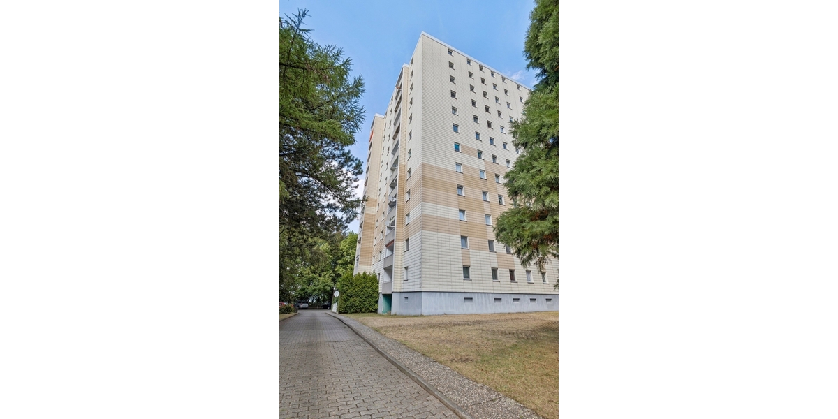 107 m² Wohnen auf einer Ebene – gepflegte Eigentumswohnung mit Fernblick in Landstuhl Atzel - Etagenwohnung Landstuhl | Angebot:27306317