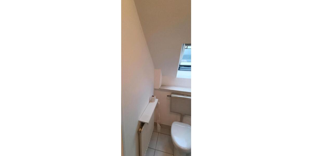 Dachgeschoßwohnung Saarbrücken Scheidt - 1 Zimmer, 28 m&sup2;, 366&euro; | Angebot:25149528