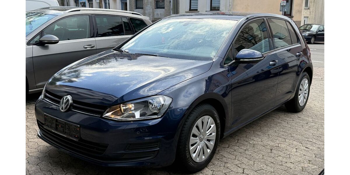 VW Golf 24.200 km 11.900 &euro; Saarbrücken - Burbach 66115