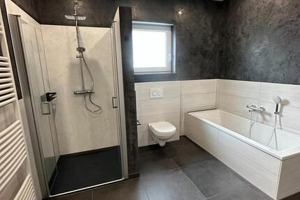 Wohnung Pirmasens Niedersimten - 3 Zimmer, 125 m&sup2;, 1.700&euro; | Angebot:26039223