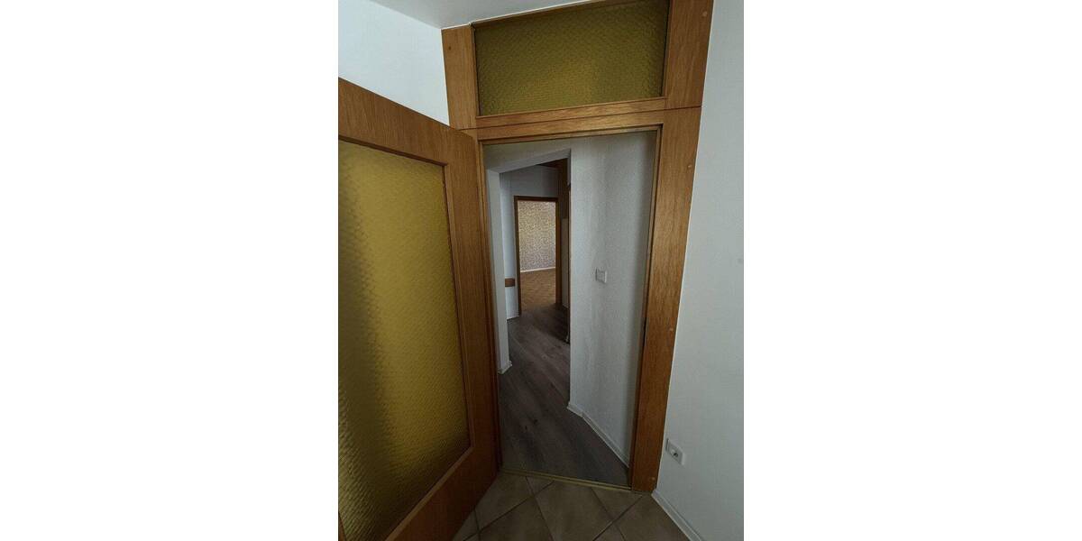 Einfamilienhaus Saarbrücken Dudweiler - 7 Zimmer, 140 m&sup2;, 199.000&euro; | Angebot:26840946