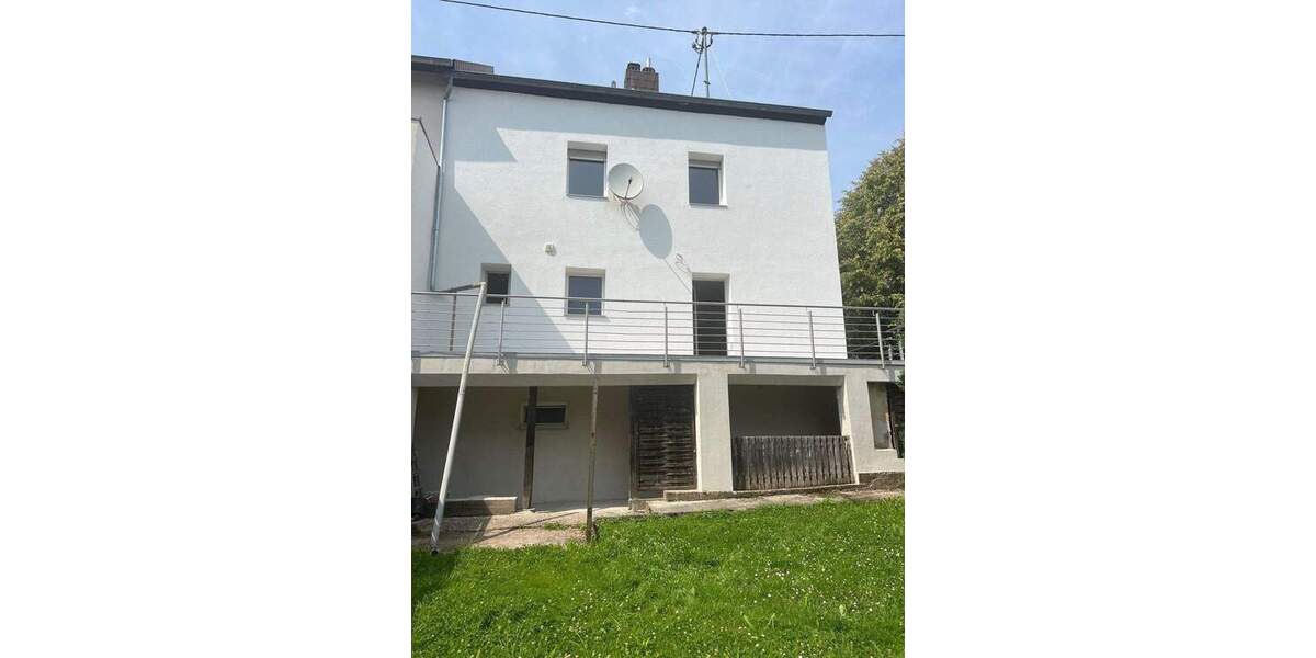 Einfamilienhaus Illingen - Uchtelfangen Uchtelfangen - 4 Zimmer, 110 m&sup2;, 165.000&euro; | Angebot:25663165