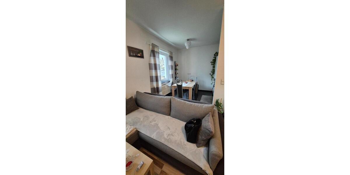 Etagenwohnung Saarbrücken - 1 Zimmer, 35 m&sup2;, 550&euro; | Angebot:25920501