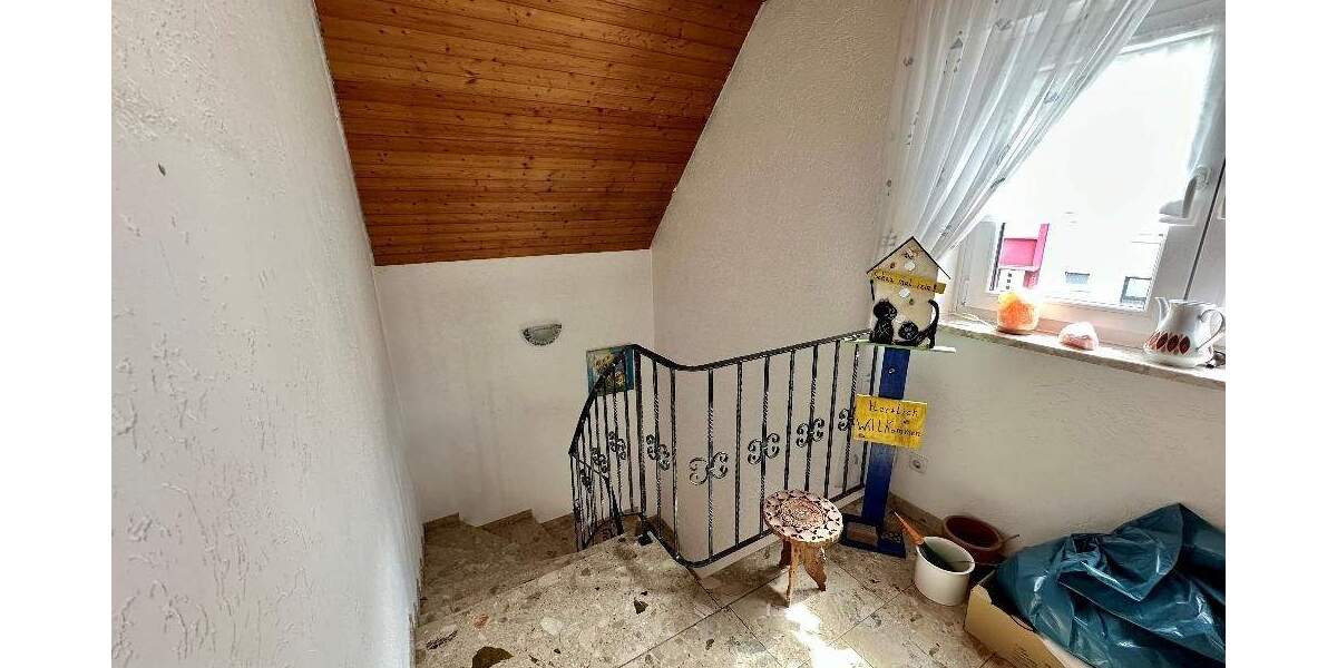 Mehrfamilienhaus, Wohnhaus Blieskastel Niederwürzbach - 5 Zimmer, 190 m&sup2;, 299.000&euro; | Angebot:25705994