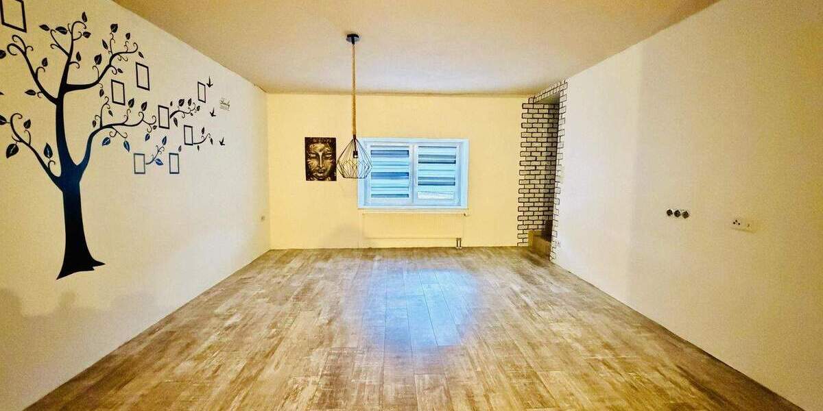 Doppelhaushälfte St. Wendel Osterbrücken - 5 Zimmer, 140 m&sup2;, 139.000&euro; | Angebot:25744039