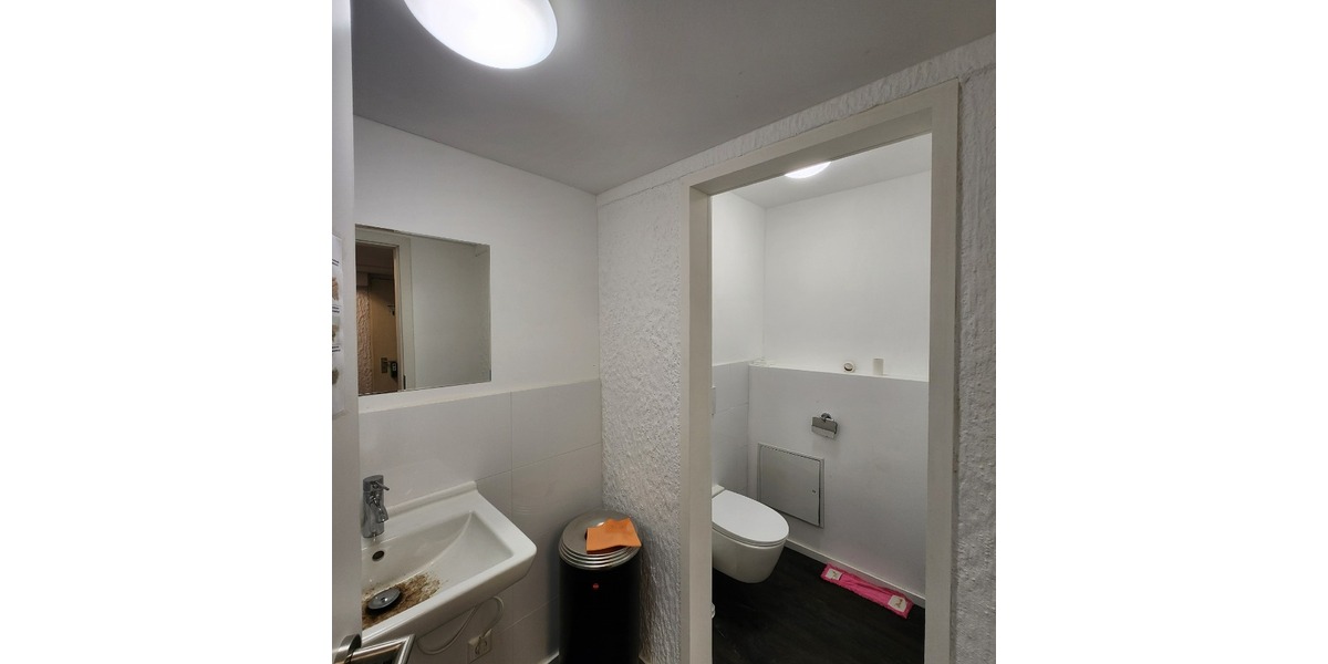 Citylage Homburg: Gewerbeimmobilie mit sofortiger Neuvermietungsoption - Gewerbeobjekt Homburg | Angebot:24860017