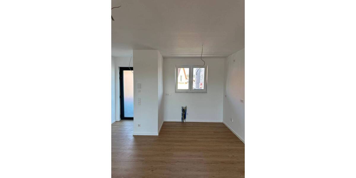 Etagenwohnung Riegelsberg Hilschbach - 3 Zimmer, 91 m&sup2;, 1.000&euro; | Angebot:25727564