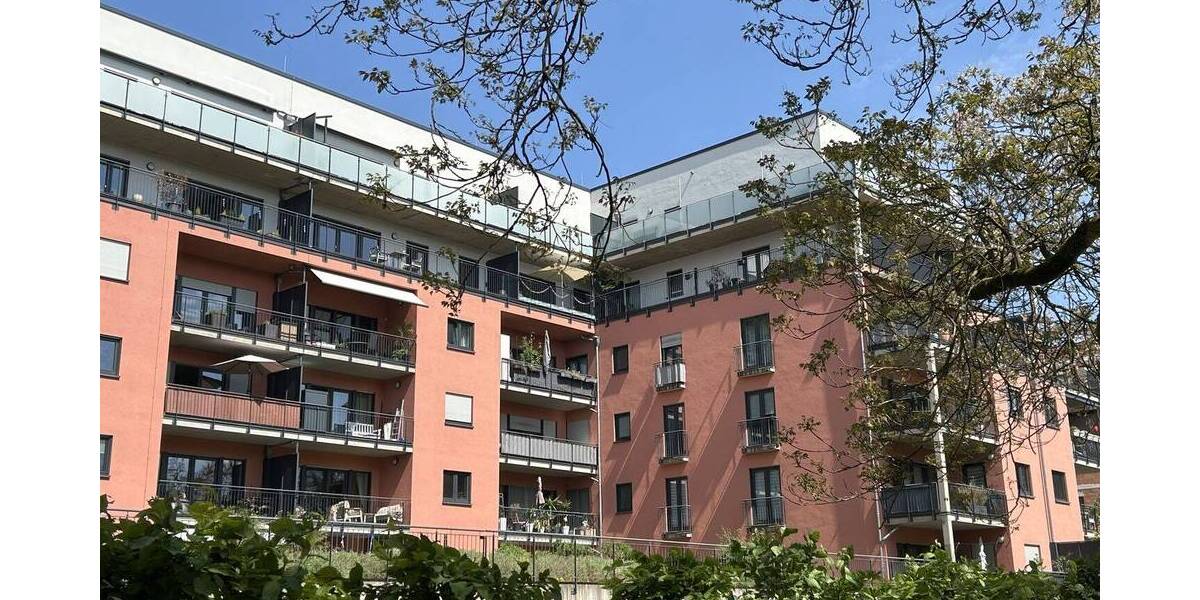 Etagenwohnung Saarbrücken / Malstatt-Burbach Malstatt - 2 Zimmer, 63 m&sup2;, 189.000&euro; | Angebot:26733121