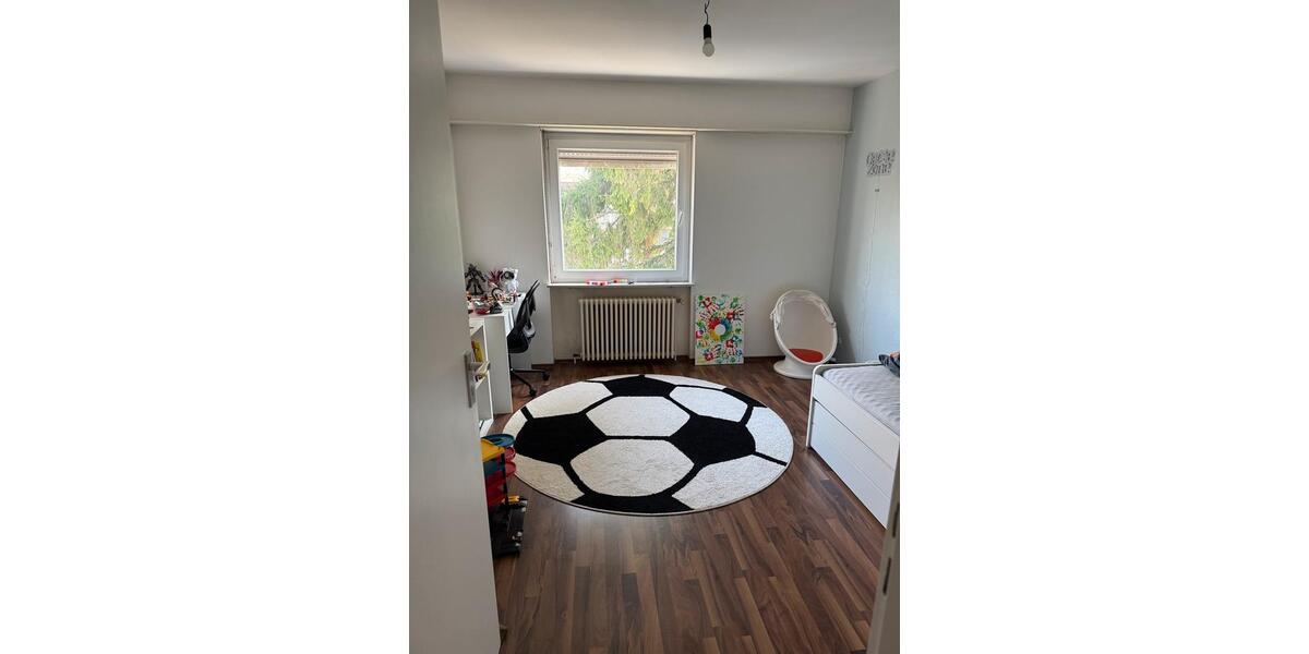 Reihenhaus Saarbrücken Eschberg - 6 Zimmer, 170 m&sup2;, 449.000&euro; | Angebot:25840970