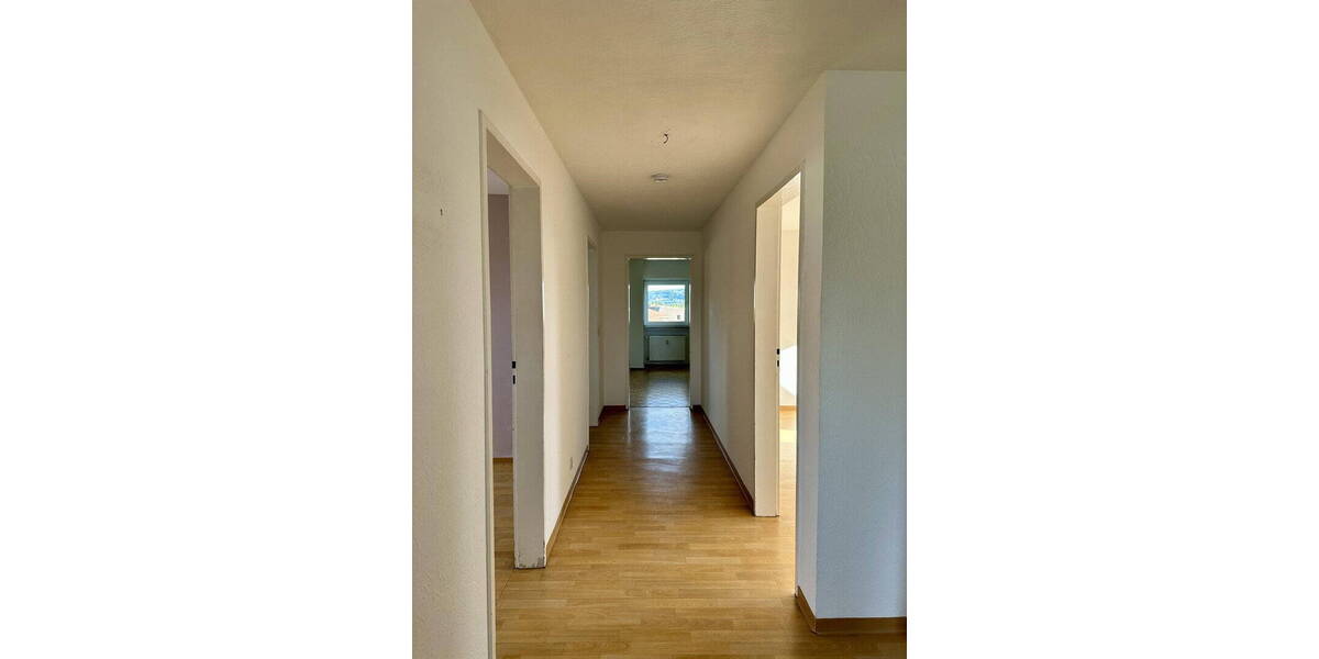 Etagenwohnung Saarbrücken Alt-Saarbrücken - 3 Zimmer, 98 m&sup2;, 950&euro; | Angebot:26897076