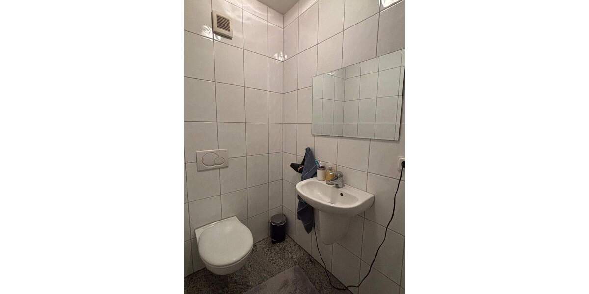 Etagenwohnung Riegelsberg - 3 Zimmer, 100 m&sup2;, 800&euro; | Angebot:25664177