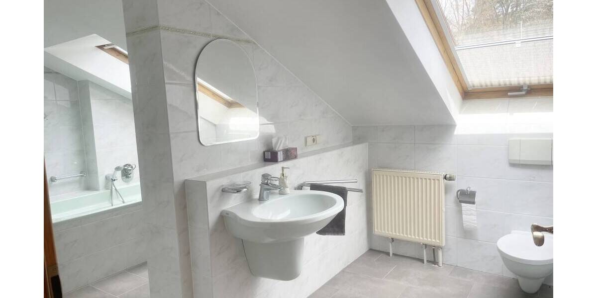 Etagenwohnung Blieskastel Lautzkirchen - 5 Zimmer, 185 m&sup2;, 1.130&euro; | Angebot:26105802