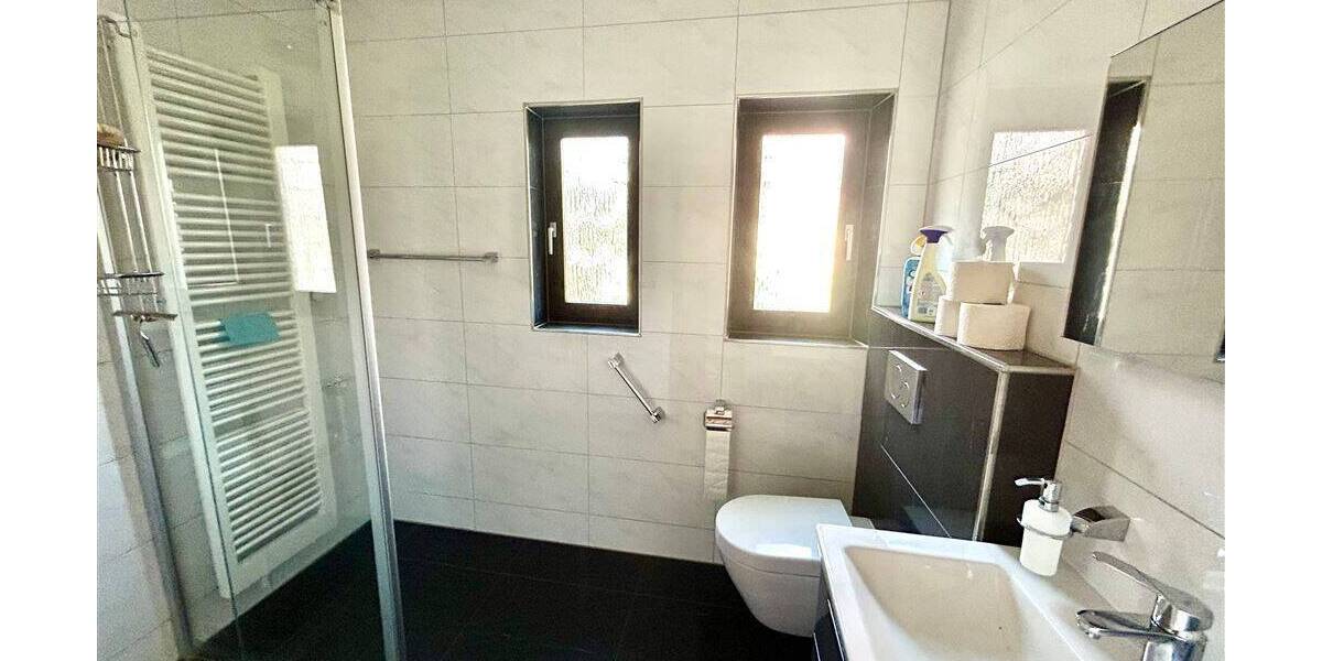 Mehrfamilienhaus, Wohnhaus Quierschied - 8 Zimmer, 198 m&sup2;, 287.000&euro; | Angebot:25745731