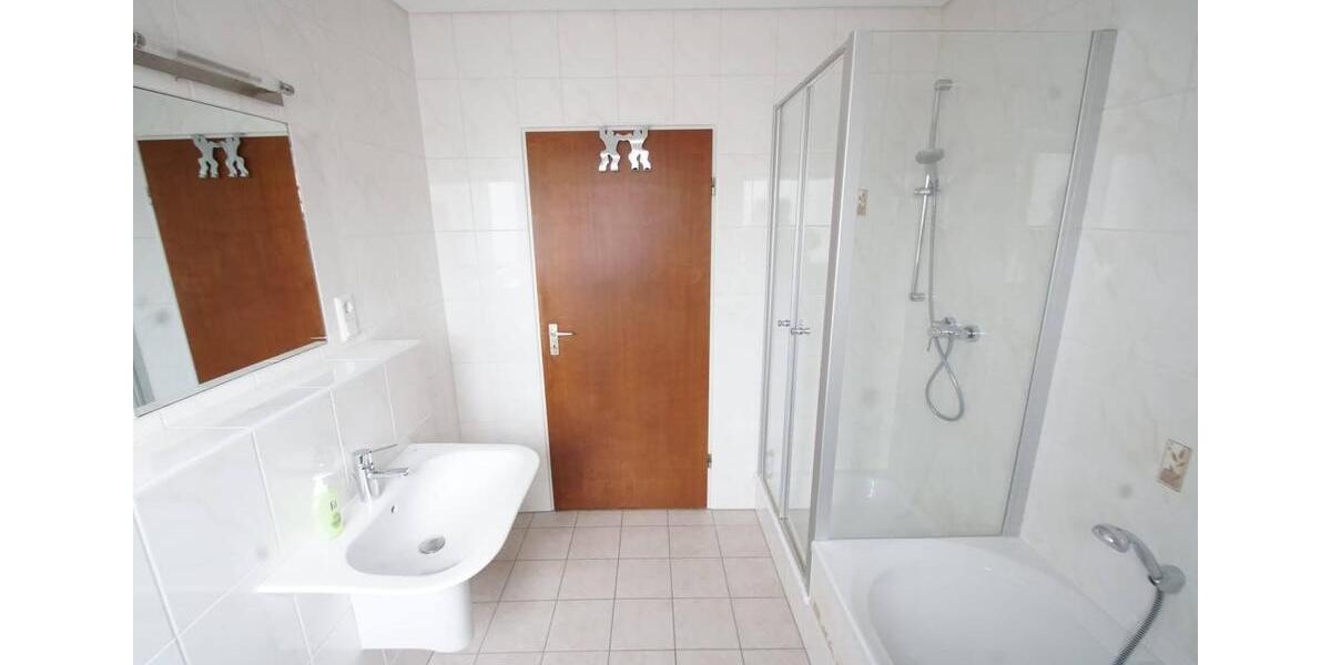 Dachgeschoßwohnung Friedrichsthal - 4 Zimmer, 90 m&sup2;, 145.000&euro; | Angebot:25869976