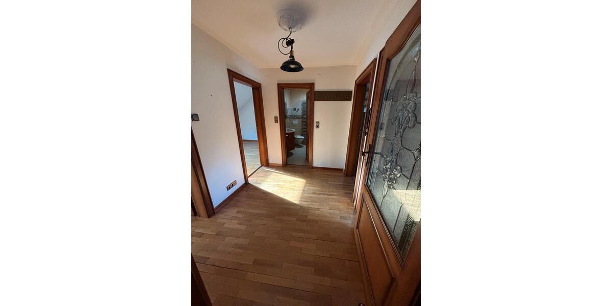 Dachgeschoßwohnung Zweibrücken - 3 Zimmer, 55 m&sup2;, 700&euro; | Angebot:26039218