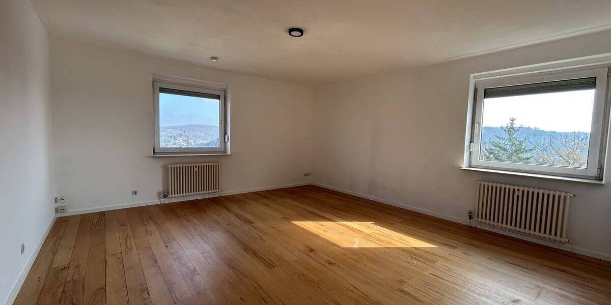 Etagenwohnung Saarbrücken Dudweiler - 2 Zimmer, 65 m&sup2;, 119.000&euro; | Angebot:25929207