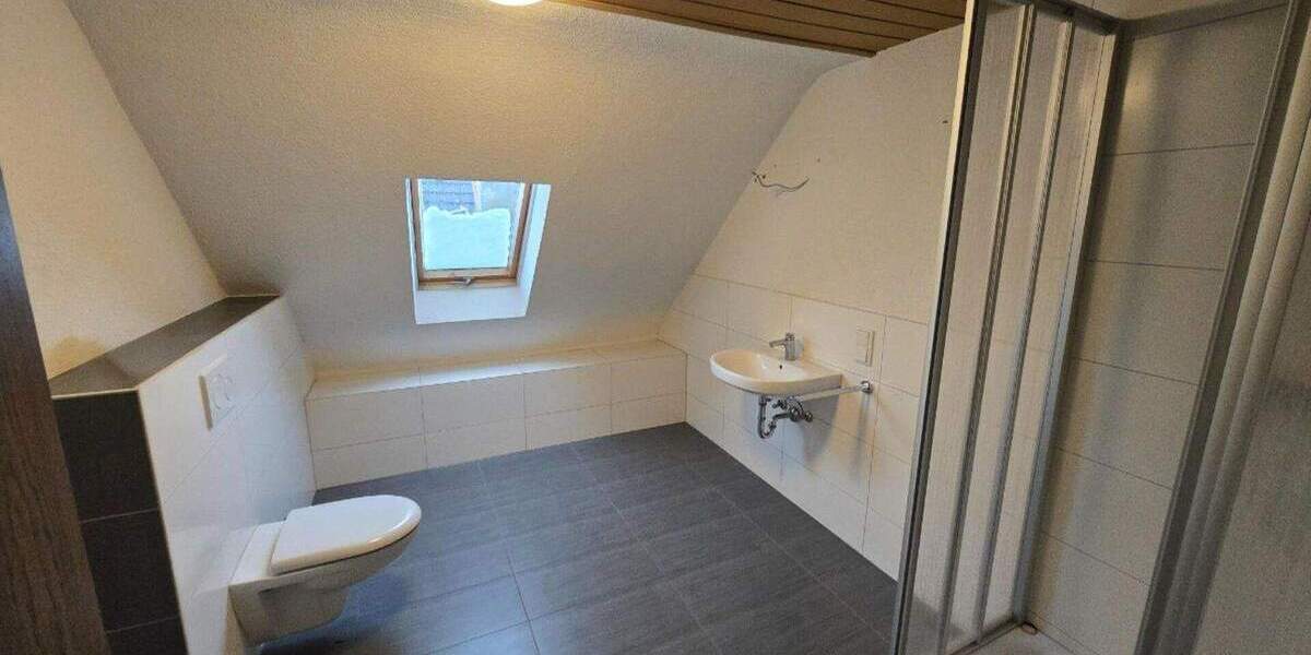 Mehrfamilienhaus, Wohnhaus Quierschied - 1 Zimmer, 149 m&sup2;, 189.000&euro; | Angebot:25732795