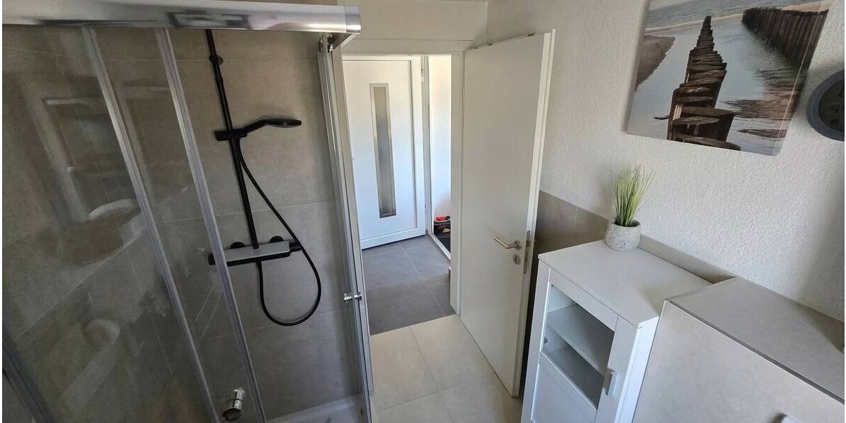 Mehrfamilienhaus, Wohnhaus Schiffweiler - 6 Zimmer, 150 m&sup2;, 274.900&euro; | Angebot:25970169