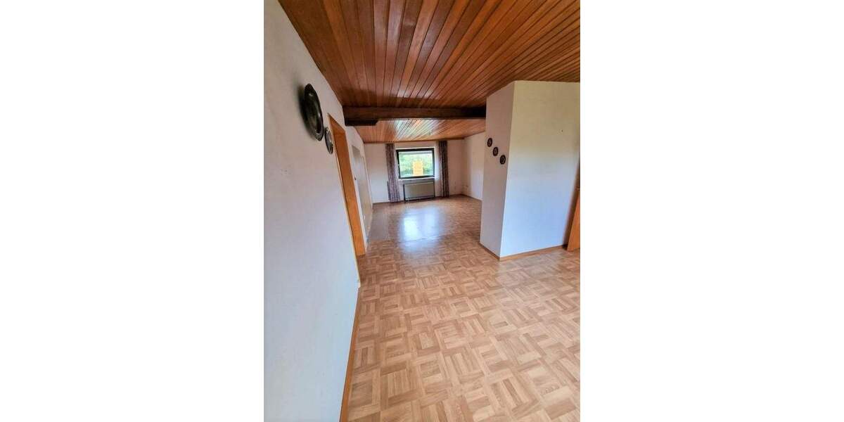 Mehrfamilienhaus, Wohnhaus Pirmasens Gersbach - 7 Zimmer, 196 m&sup2;, 149.000&euro; | Angebot:25745668