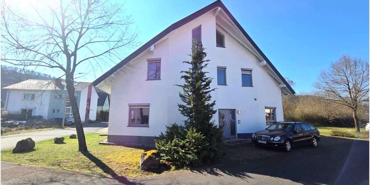 Einfamilienhaus Hauptstuhl - 7 Zimmer, 194 m&sup2;, 449.000&euro; | Angebot:24600260