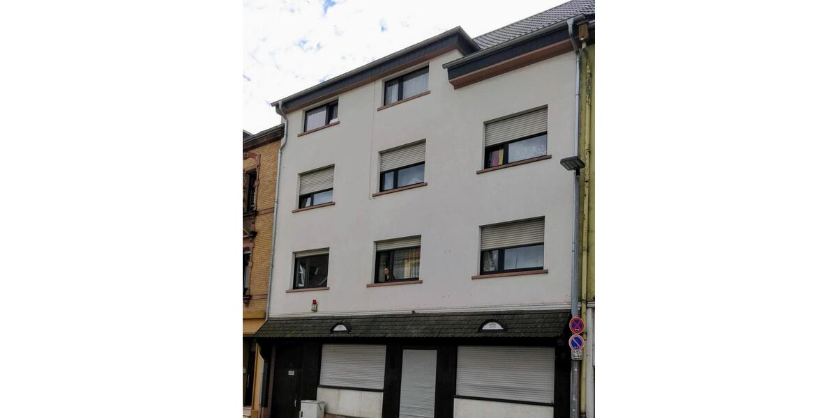 Etagenwohnung Neunkirchen - 4 Zimmer, 105 m&sup2;, 950&euro; | Angebot:25973604