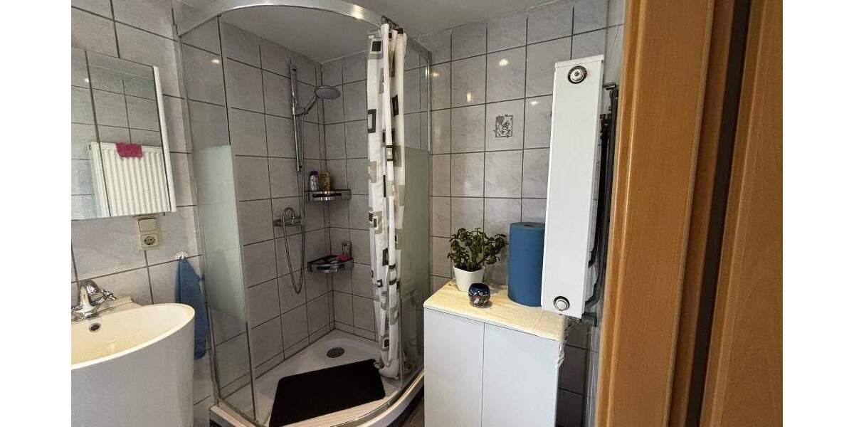 Mehrfamilienhaus, Wohnhaus Schmitshausen - 3 Zimmer, 80 m&sup2;, 139.000&euro; | Angebot:25706013