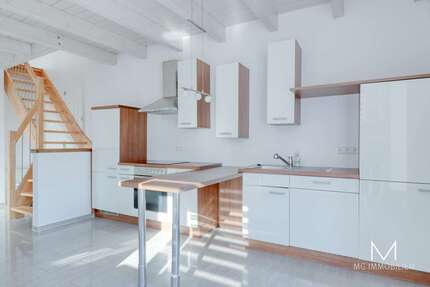 Haus Waldmohr - 3 Zimmer, 130 m&sup2;, 1.250&euro; | Angebot:26007426