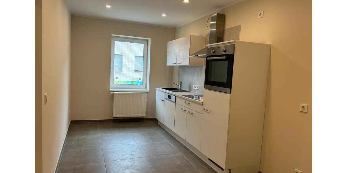 Etagenwohnung Saarbrücken Brebach-Fechingen - 3 Zimmer, 90 m&sup2;, 765&euro; | Angebot:25992795