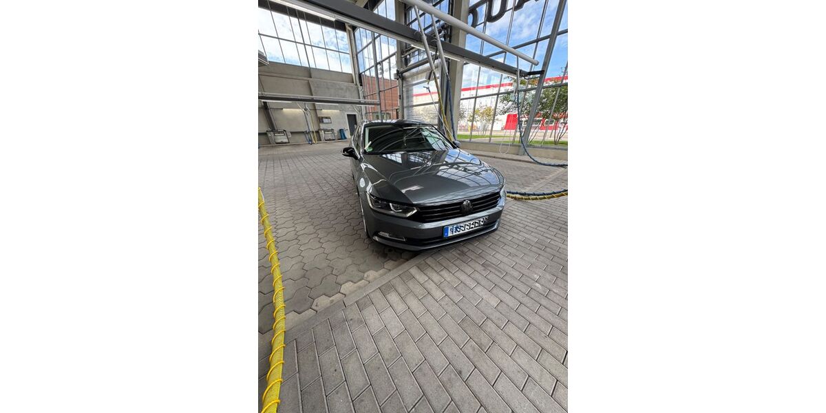 VW Passat Variant 178.000 km 15.000 &euro; Saarbrücken 66115