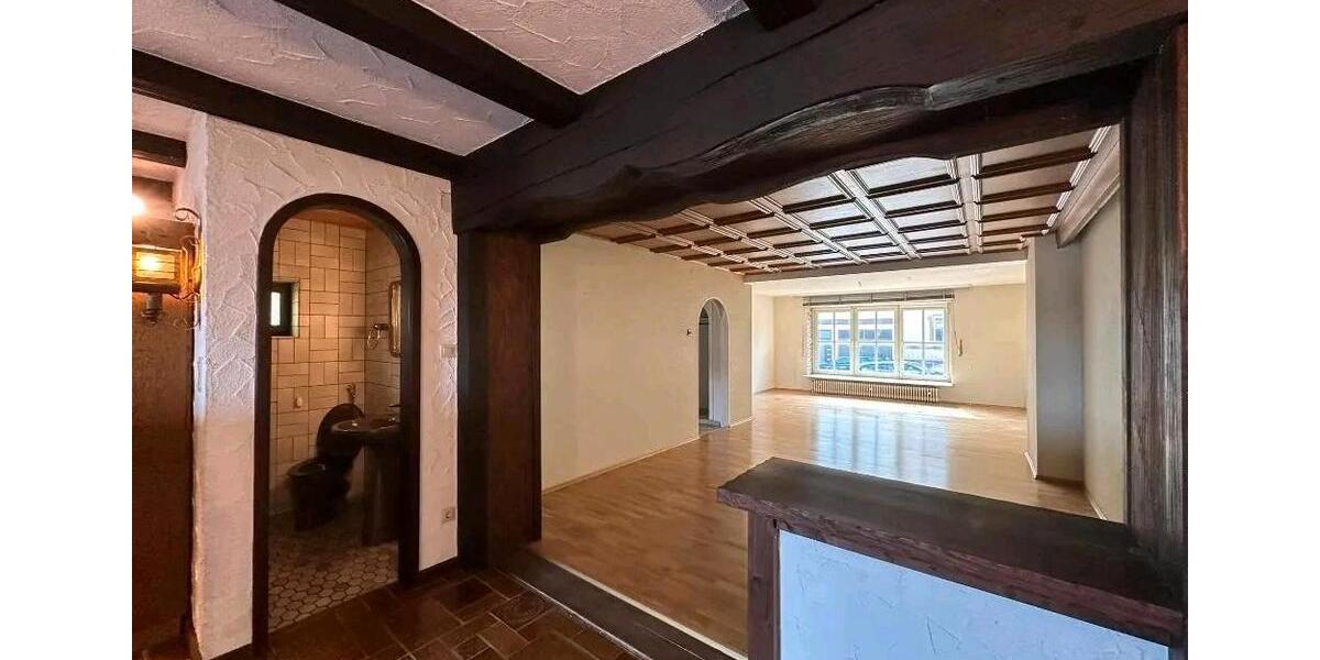 Erdgeschoßwohnung Pirmasens Niedersimten - 5 Zimmer, 135 m&sup2;, 900&euro; | Angebot:25546352