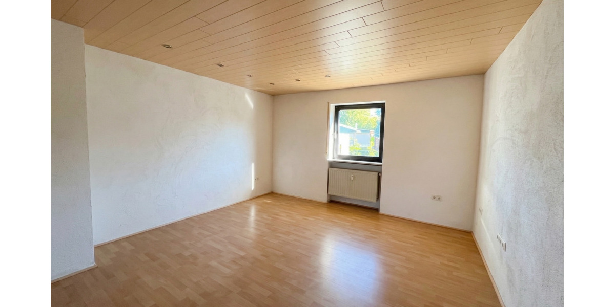 Mehrfamilienhaus, Wohnhaus Contwig - 8 Zimmer, 211 m&sup2;, 259.000&euro; | Angebot:26156071