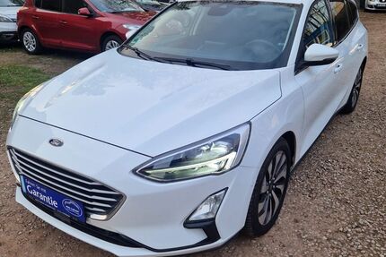 Ford Focus 76.000 km 14.999 &euro; Saarbrücken 66117
