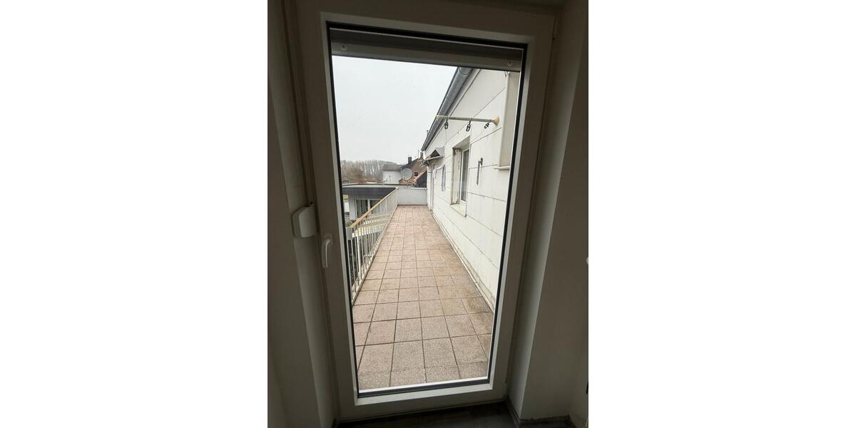 Mehrfamilienhaus, Wohnhaus Homburg - 4 Zimmer, 150 m&sup2;, 750&euro; | Angebot:24697344