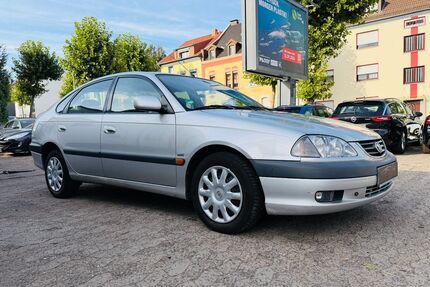 Toyota Avensis 232.000 km 3.400 &euro; Saarbrücken 66115