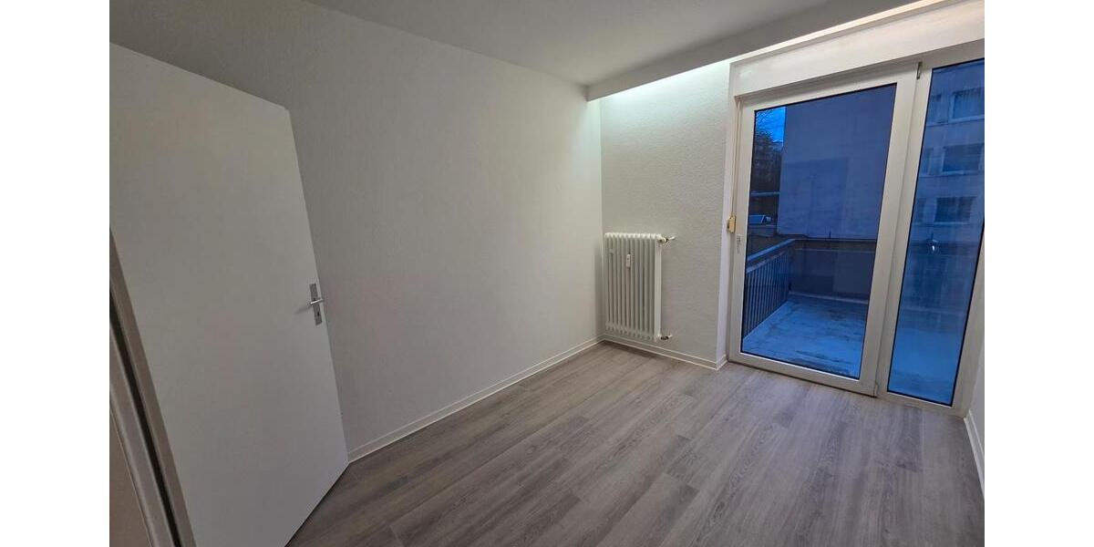Etagenwohnung Saarbrücken Dudweiler - 3 Zimmer, 77 m&sup2;, 770&euro; | Angebot:23067167