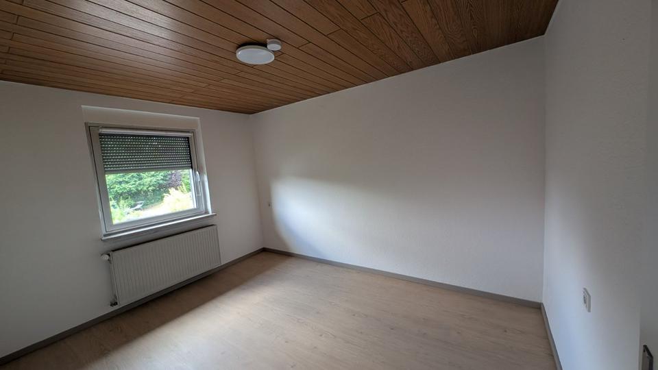 Einfamilienhaus Sankt Ingbert - 7 Zimmer, 150 m&sup2;, 1.600&euro; | Angebot:25624732