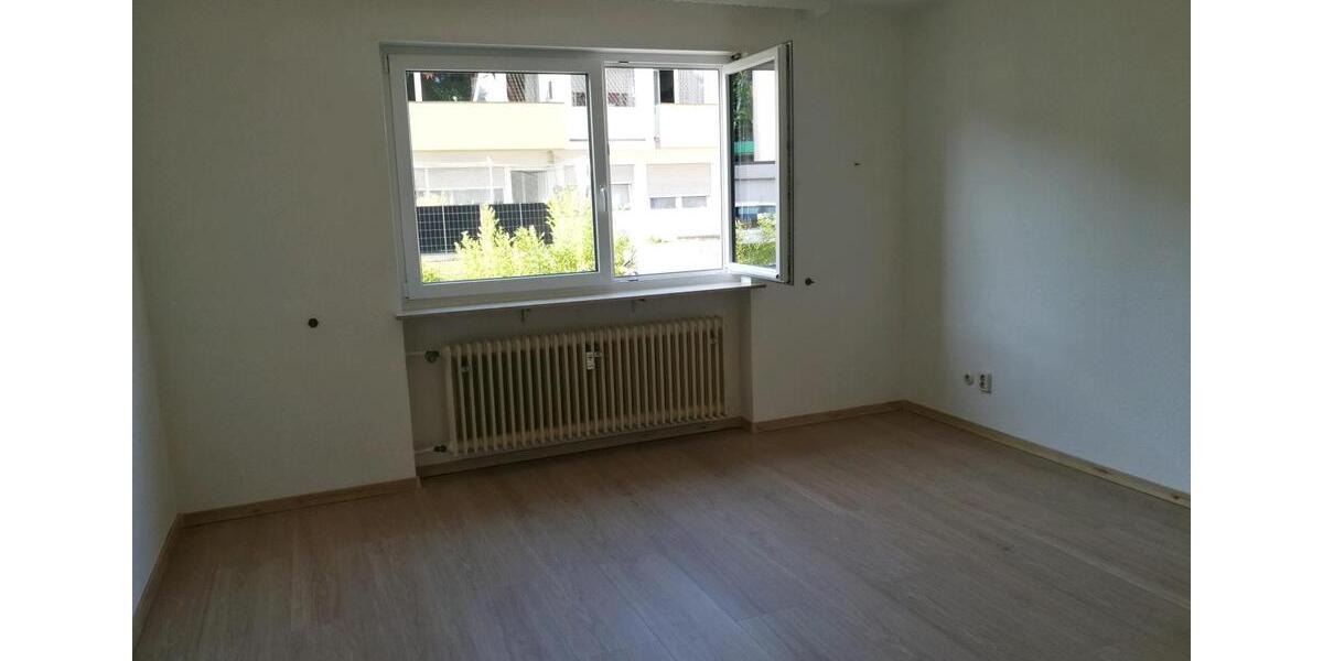 Erdgeschoßwohnung Homburg - 3.5 Zimmer, 119 m&sup2;, 1.050&euro; | Angebot:25235611
