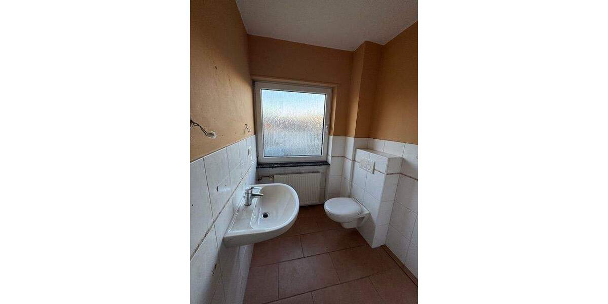 Einfamilienhaus Kusel - 7 Zimmer, 139 m&sup2;, 225.000&euro; | Angebot:25666646