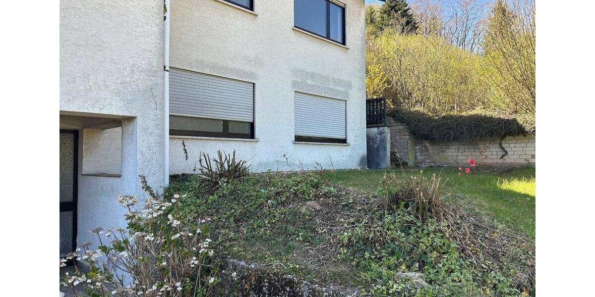 Einfamilienhaus Homburg - 11 Zimmer, 165 m&sup2;, 289.000&euro; | Angebot:26265842