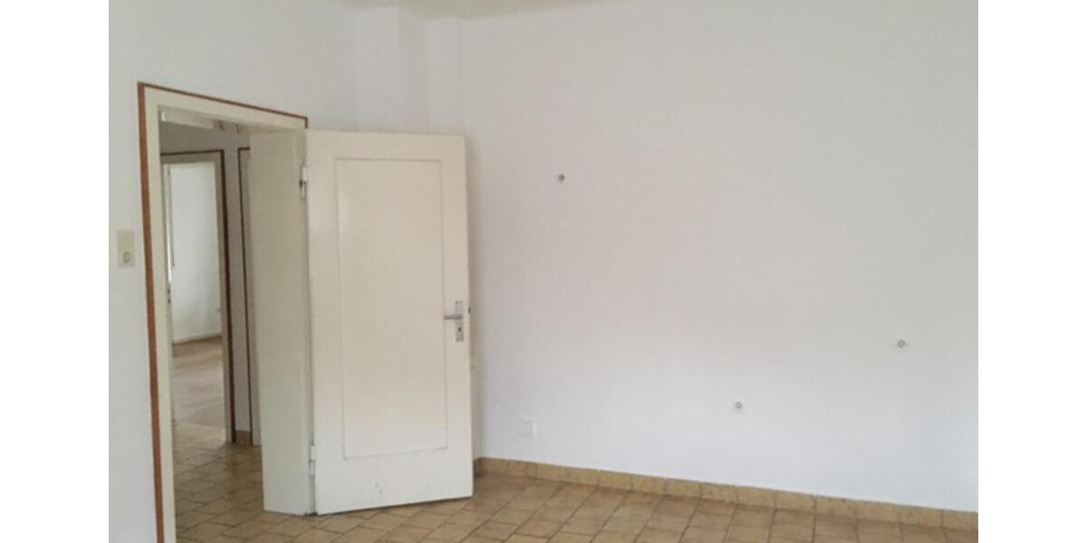 Etagenwohnung Pirmasens Niedersimten - 2 Zimmer, 76 m&sup2;, 550&euro; | Angebot:25590937