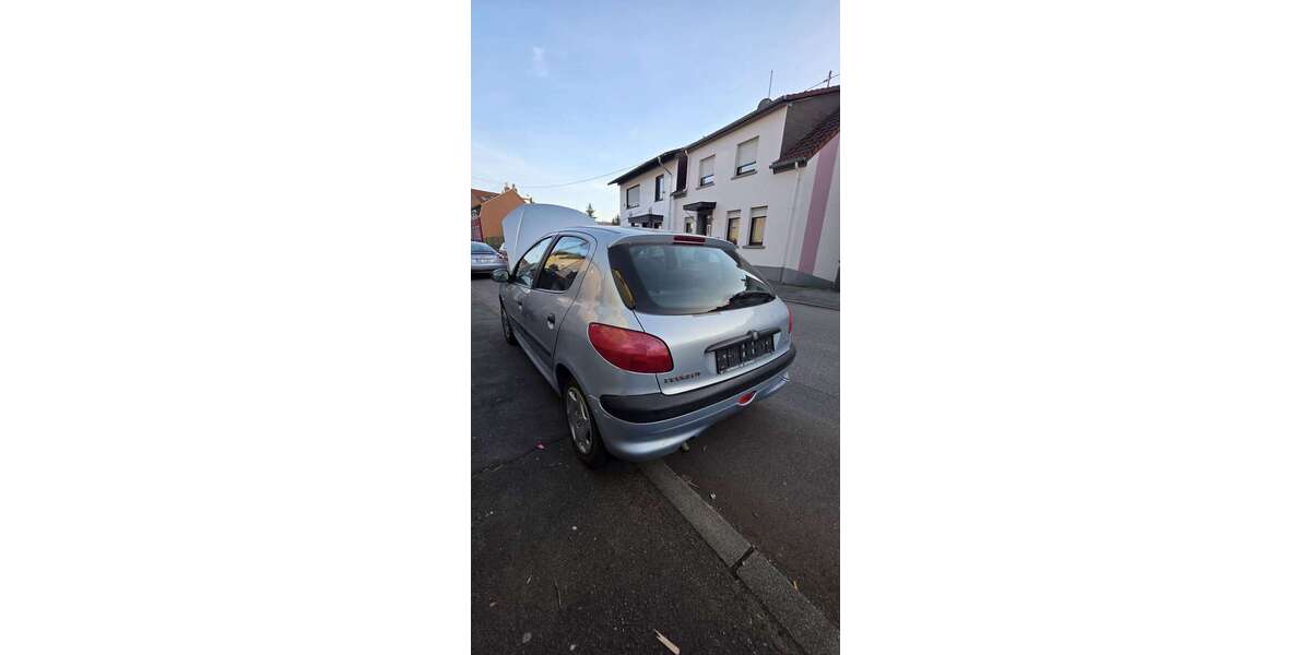 Peugeot 206 250.000 km 700 &euro; Klarenthal (Saarbrücken) 66127