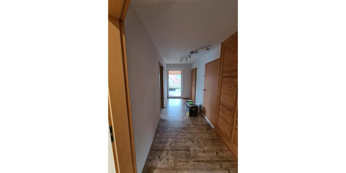 Doppelhaushälfte Illingen - 6 Zimmer, 135 m&sup2;, 200.000&euro; | Angebot:26279838