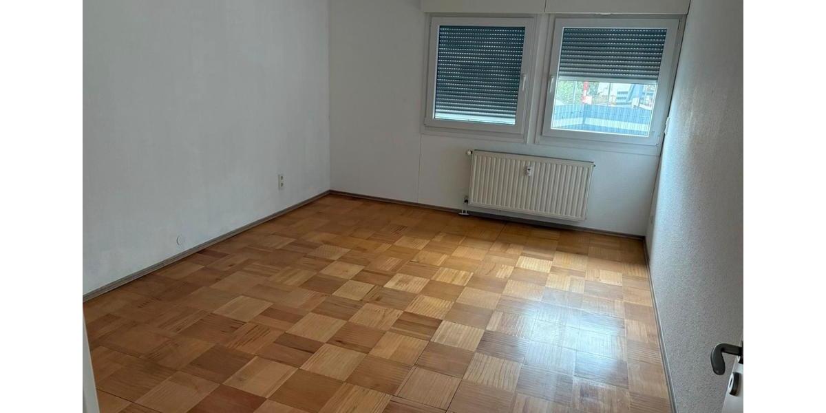 Etagenwohnung Sankt Ingbert - 3 Zimmer, 112 m&sup2;, 890&euro; | Angebot:26043674