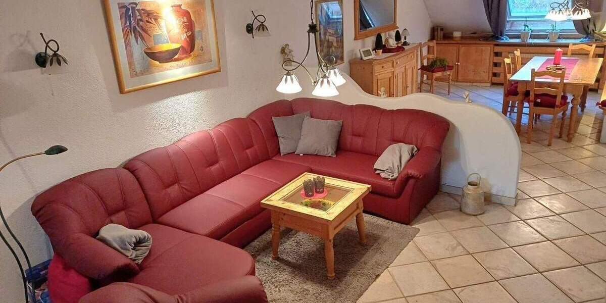 Mehrfamilienhaus, Wohnhaus Sankt Ingbert Rohrbach - 6 Zimmer, 225 m&sup2;, 345.000&euro; | Angebot:26141245