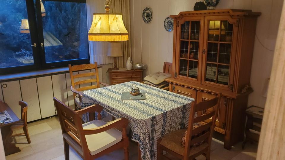 Etagenwohnung Saarbrücken Dudweiler - 13 Zimmer, 193 m&sup2;, 260&euro; | Angebot:25355866