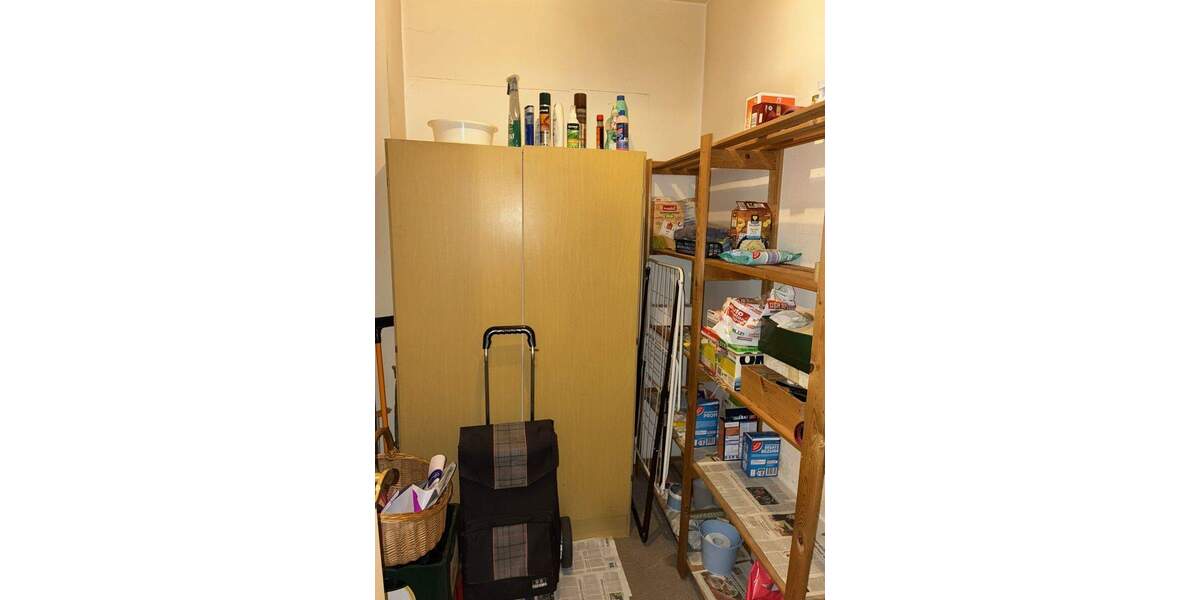 Etagenwohnung Saarbrücken Eschberg - 4 Zimmer, 99 m&sup2;, 190.000&euro; | Angebot:25665456