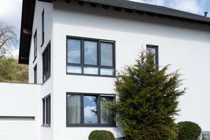 Haus Reichenbach-Steegen Steegen - 7 Zimmer, 242 m&sup2;, 559.000&euro; | Angebot:20152347