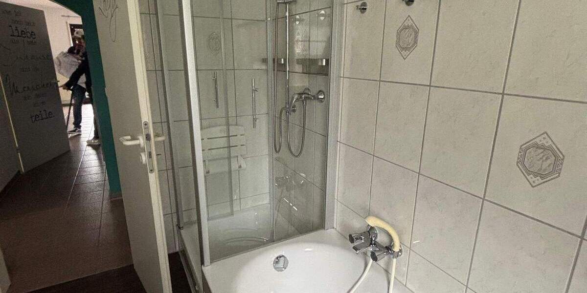 Etagenwohnung Riegelsberg - 3 Zimmer, 115 m&sup2;, 850&euro; | Angebot:25664169